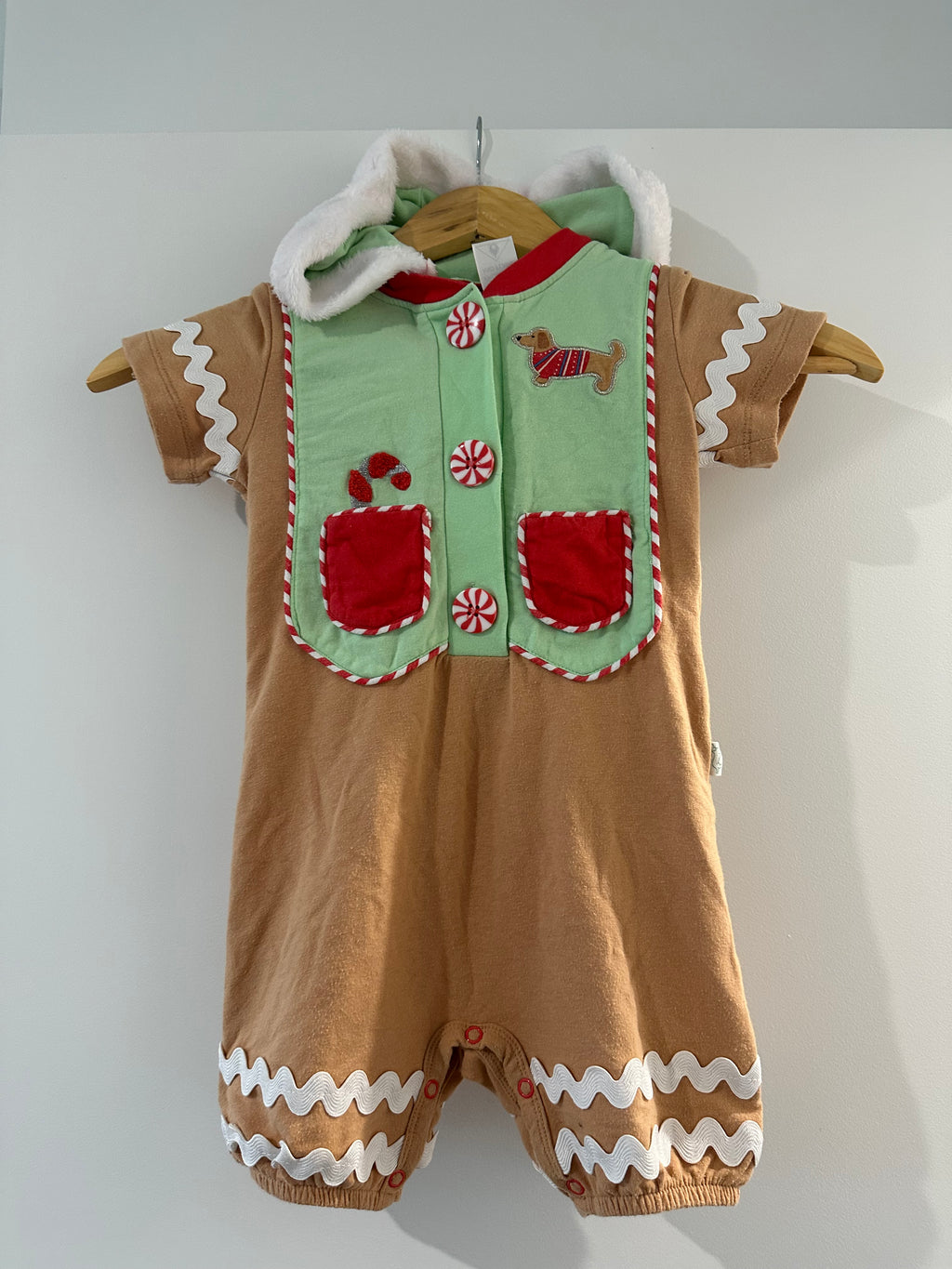 Peter Alexander Suit: Size 2