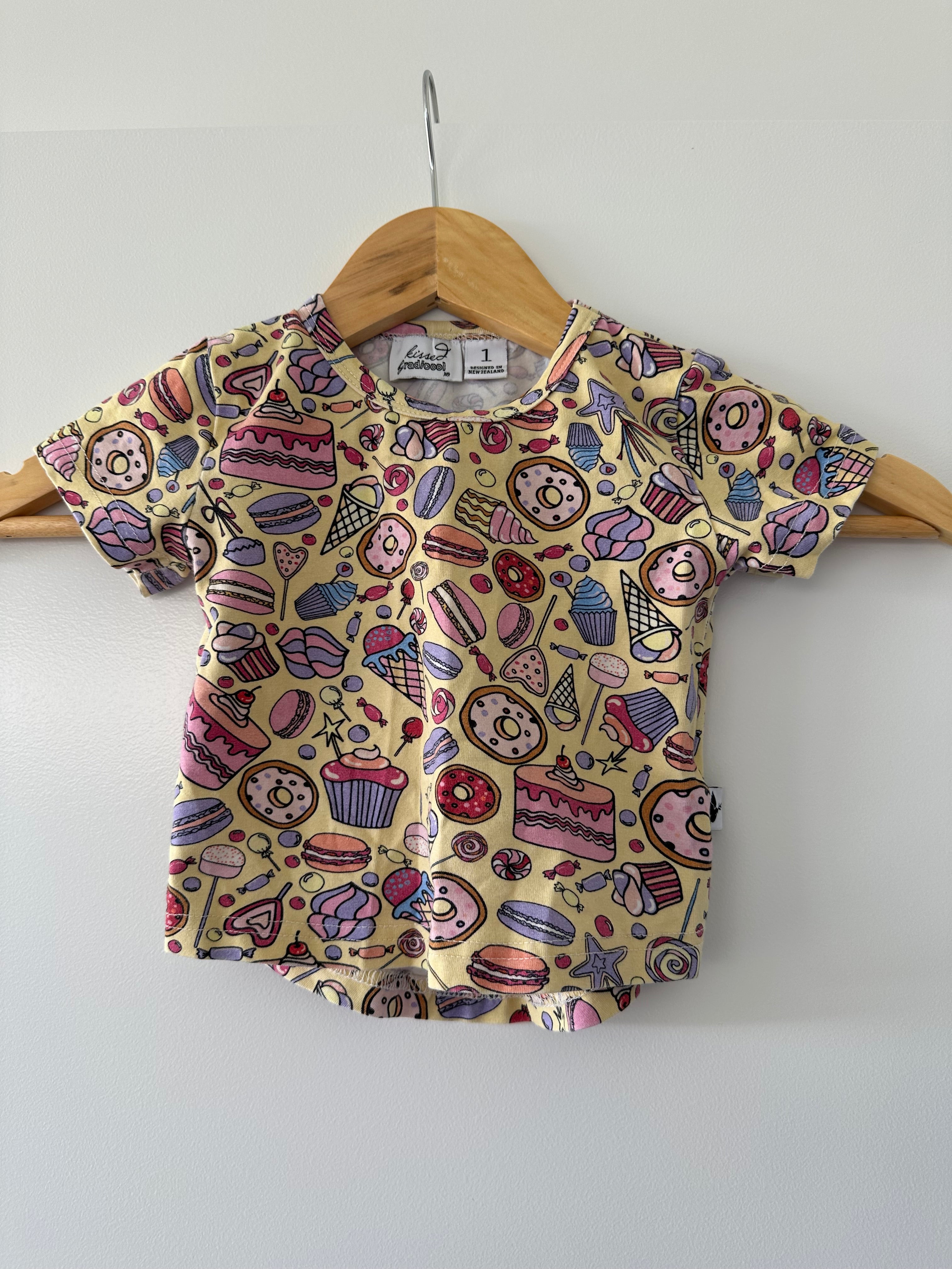 Kissed by Radicool Tee: Size 1